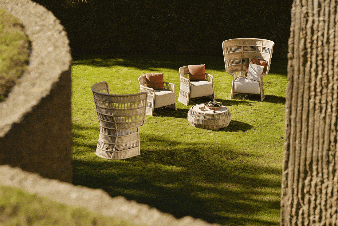 ESCALA LOUNGE CHAIR | POINT, SL
